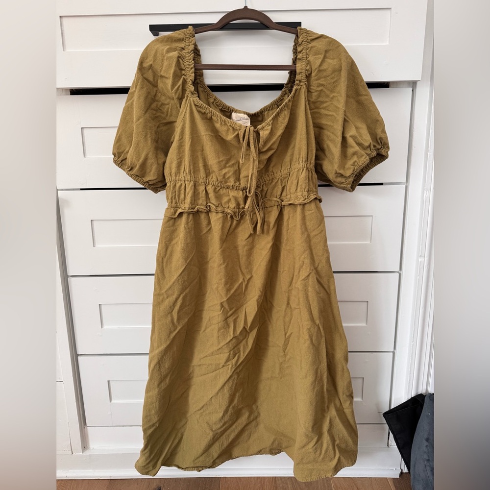 Mustard Yellow Women's Puff Sleeve Dress Size Large